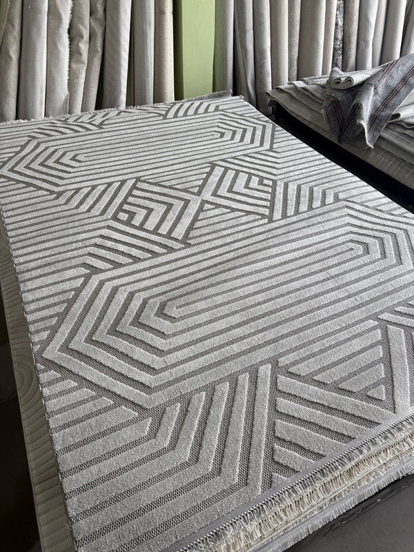 TEK KALAN İSKANDINAV OUTLET 200 X 290