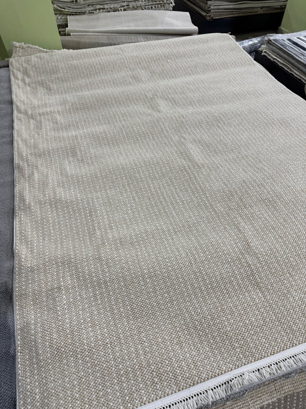 TEK KALAN İSKANDINAV OUTLET 200 X 290