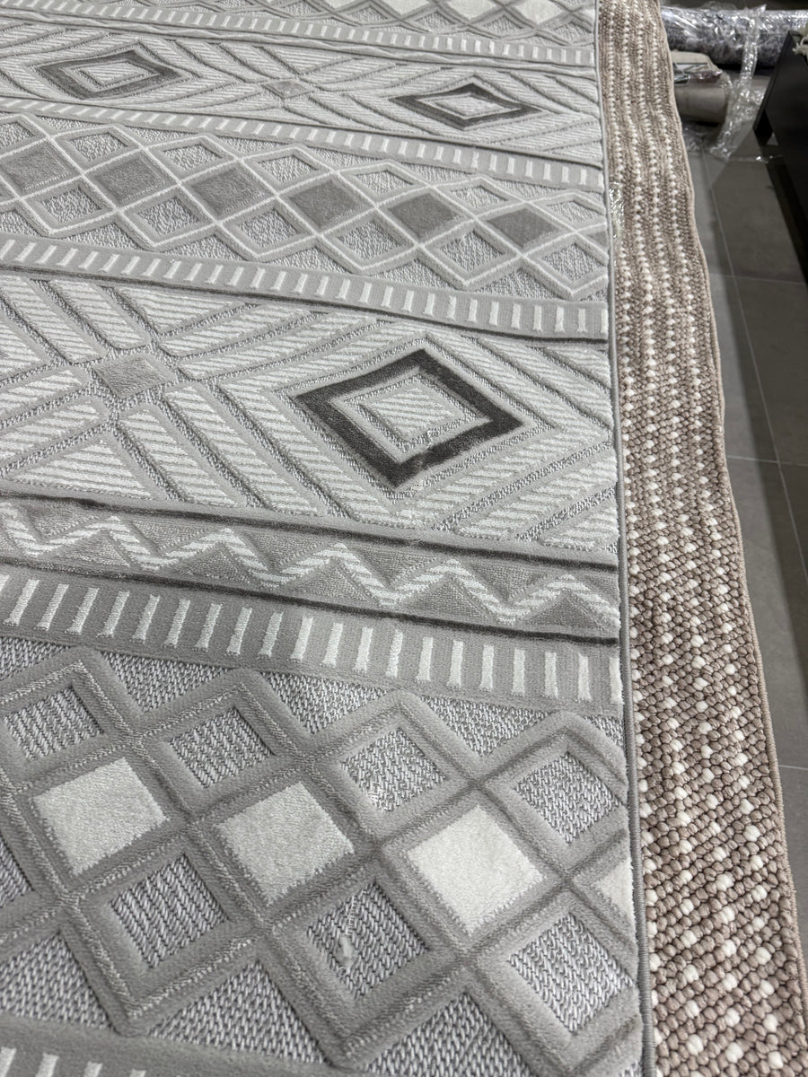 TEK KALAN   İSKANDINAV  OUTLET  200 X 290