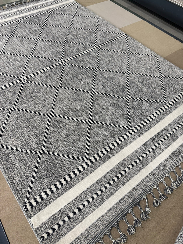 MARKA  4 m2 TEK KALAN   160 X 230
