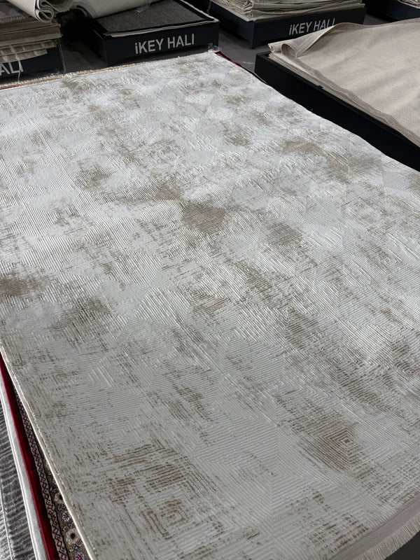 6m2 kalın halı   OUTLET  200 X 290