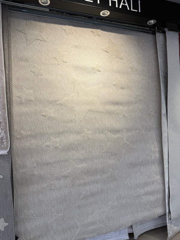 160 x 230 çocuk halısı krem yıldızlı