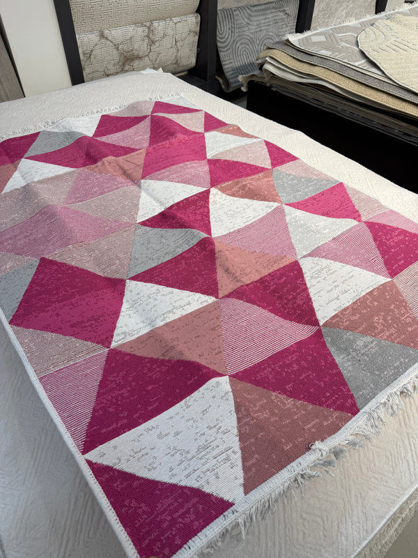 120 x 170 yıkanabilir kilim #pembe